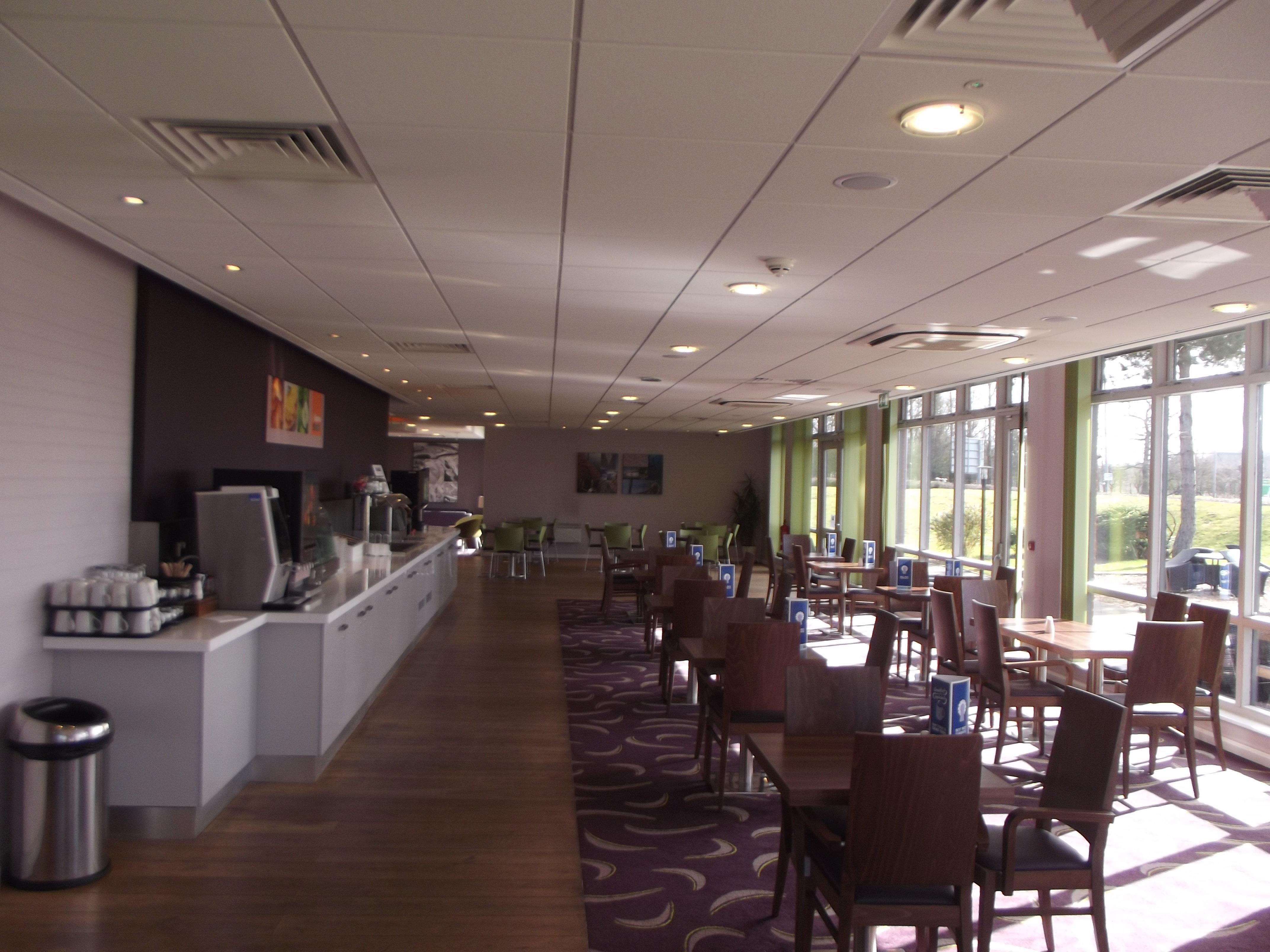 Holiday Inn Express Preston South By Ihg Екстериор снимка