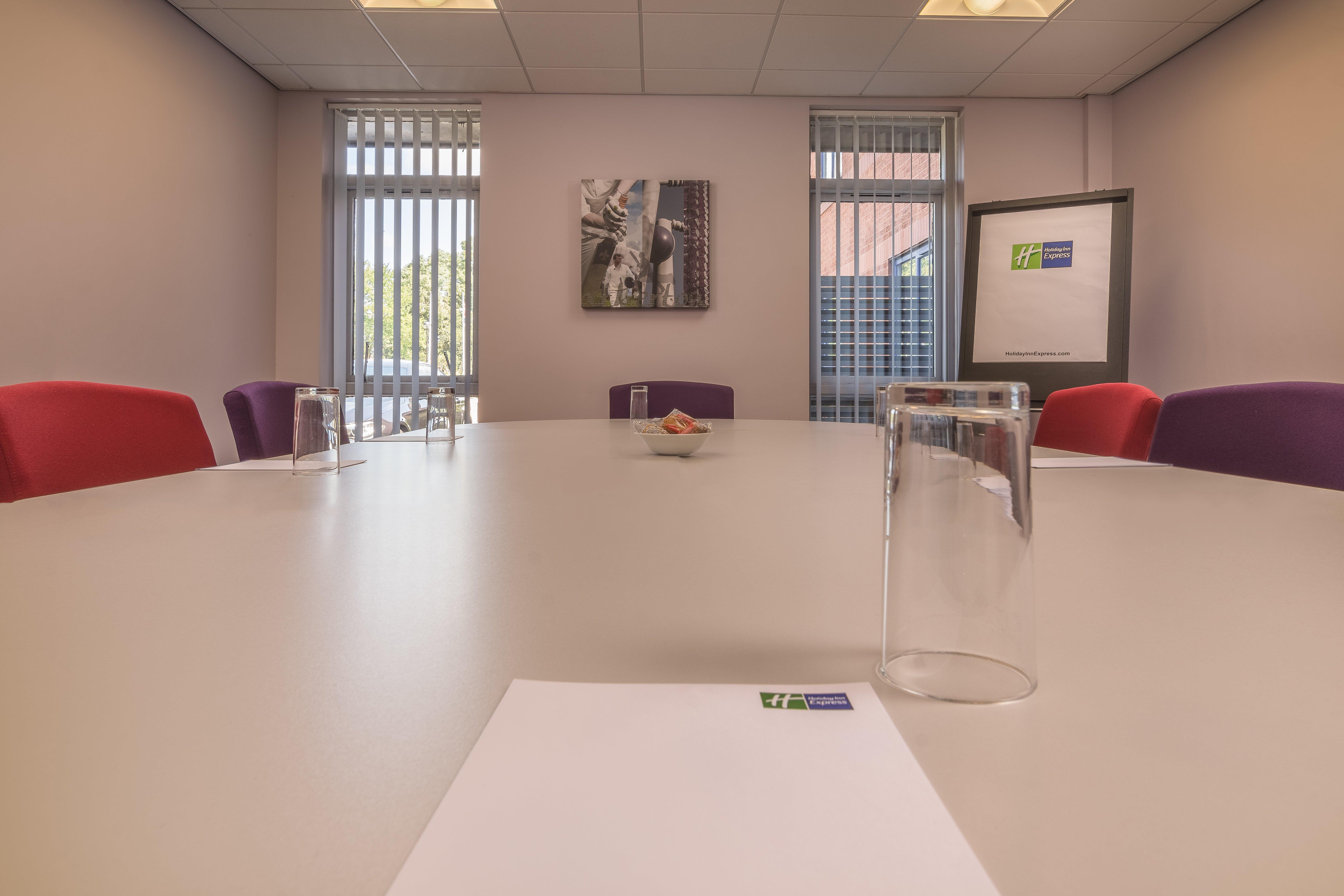 Holiday Inn Express Preston South By Ihg Екстериор снимка