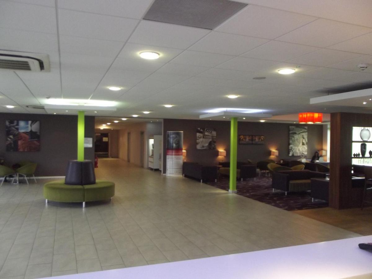 Holiday Inn Express Preston South By Ihg Екстериор снимка