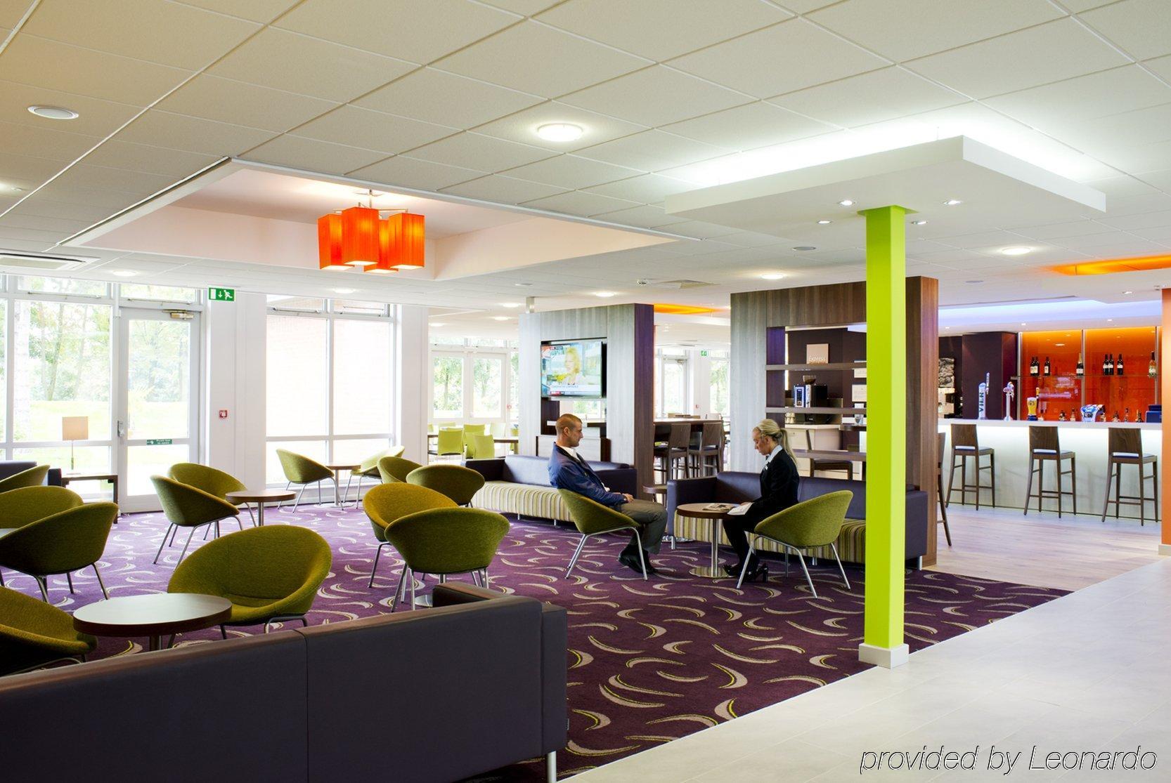 Holiday Inn Express Preston South By Ihg Екстериор снимка