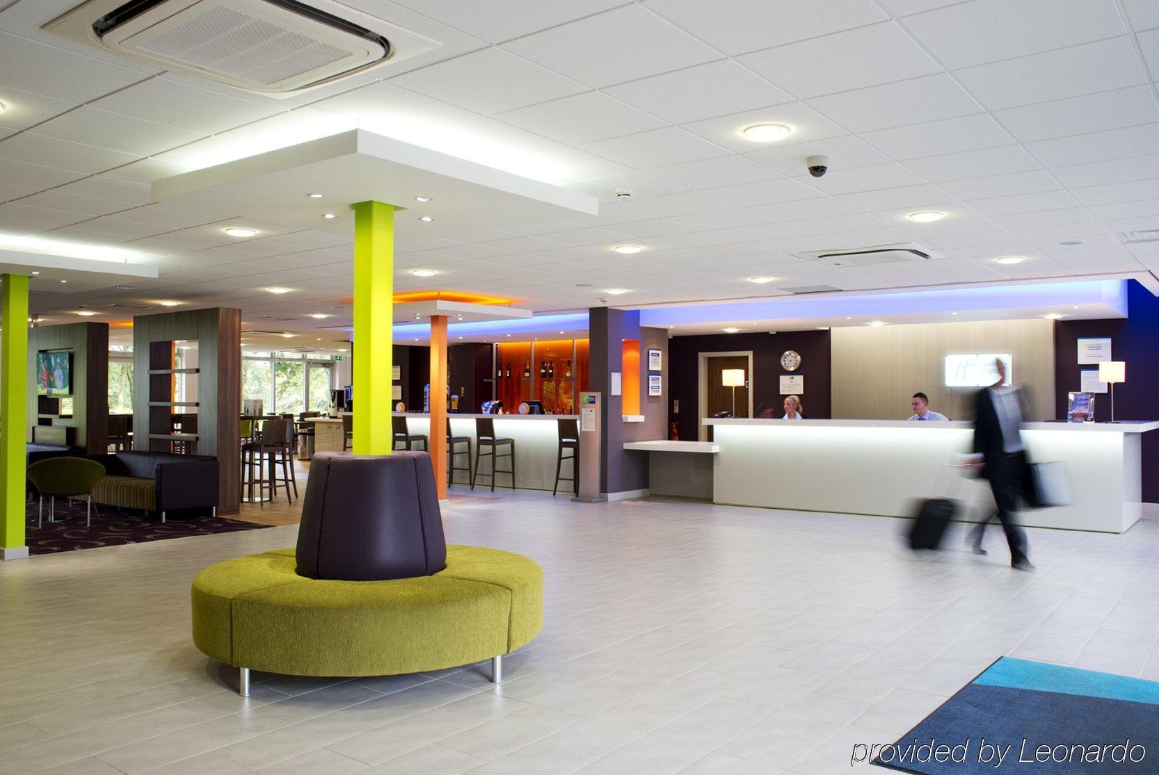 Holiday Inn Express Preston South By Ihg Екстериор снимка